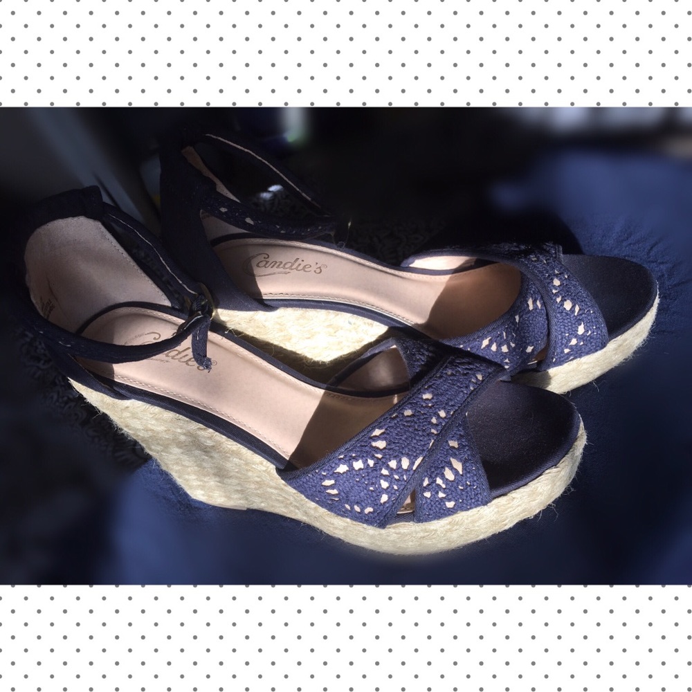 Candie's Navy Blue Wedges